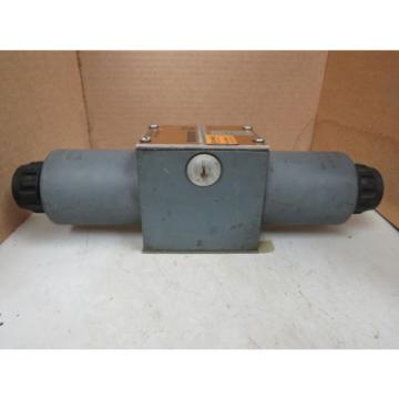 REXROTH HYDRAULIC VALVE 4WE10J32/CG24N9AV 4WE10J32CG24N9AV GZ63-0-A 241 24V DC