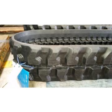 Komatsu NEEDLE ROLLER BEARING PC18MR-3    Mini  Excavator  Rubber Track 18 months warranty 1500hrs