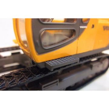 VOLVO EC210 TRACKED EXCAVATOR DIECAST SCALE 1/50 NEW