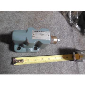 NEW UCHIDA REXROTH RELIEF VALVE # DB10-2-40/200 L-46